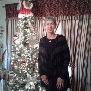 Meet your Posher, Debbie